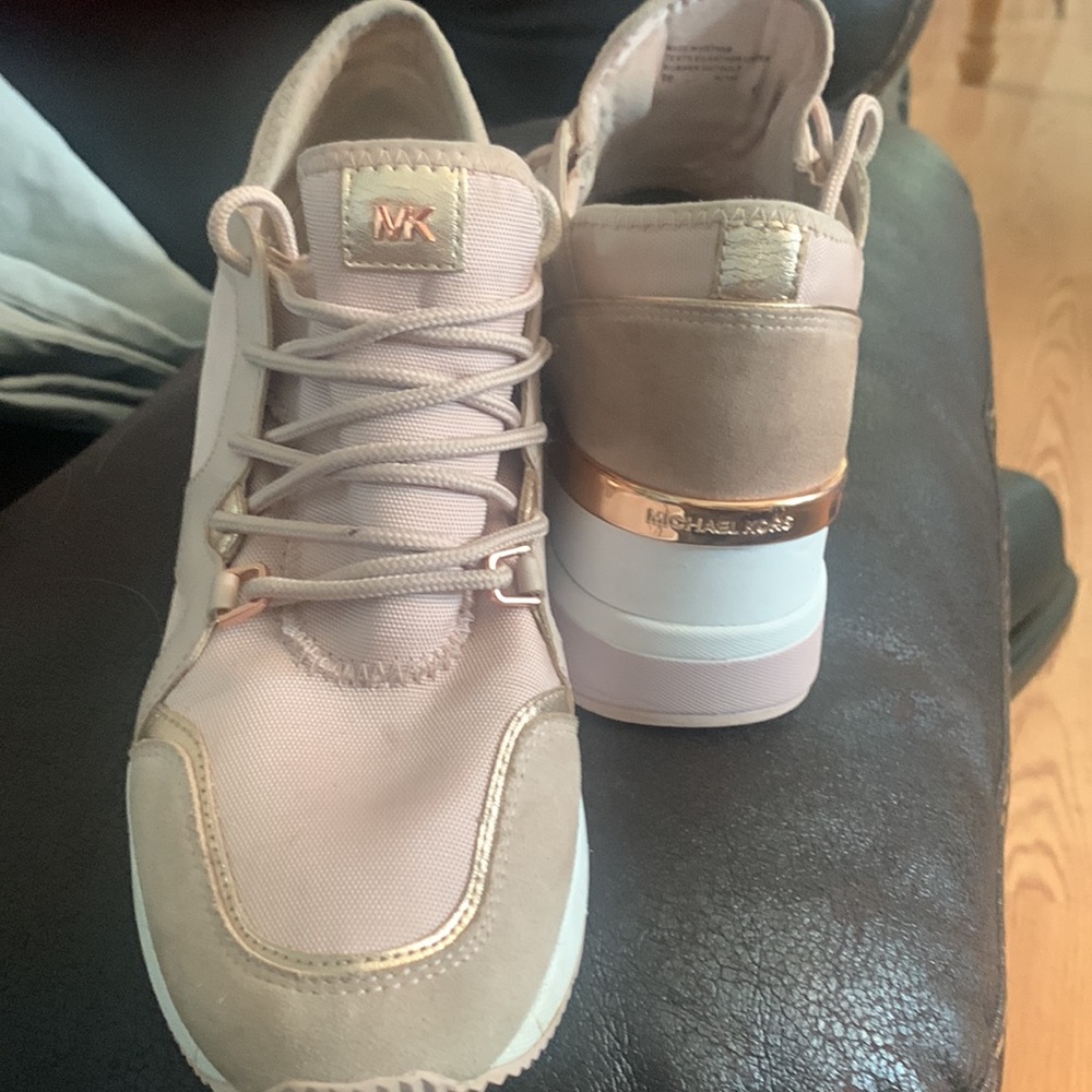Michael Kors shoes - Picture 5 of 5